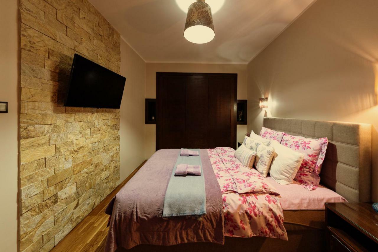 Apartament Moderna Francuska Park Katowice Bagian luar foto