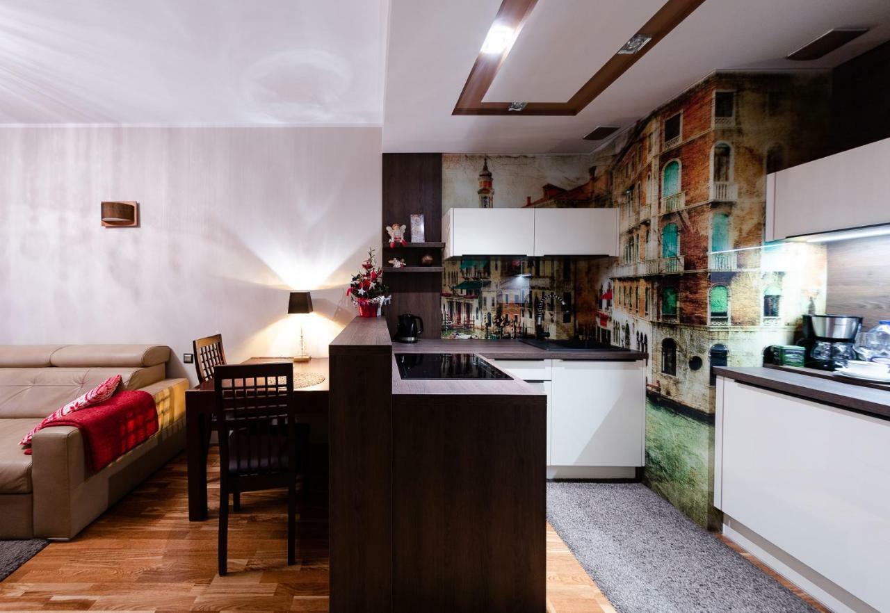 Apartament Moderna Francuska Park Katowice Bagian luar foto